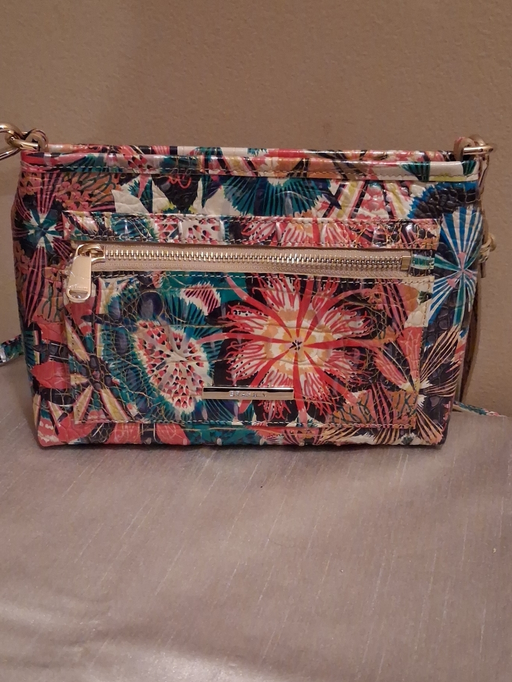 Brahmin Desert Bloom Melbourne .leather Crossbody.10.75w 6inh.